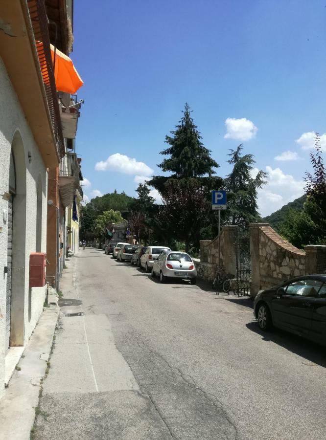 Ferienwohnung Il Piccolo Borgo Piediluco Exterior foto